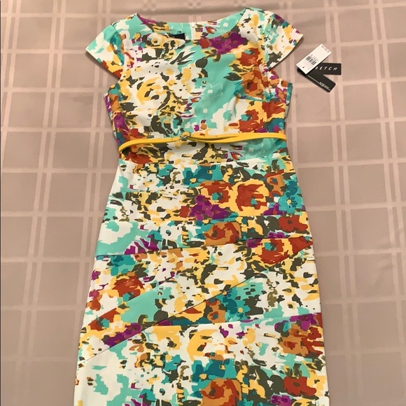 AGB Dresses & Skirts - NWT Fitted Dress